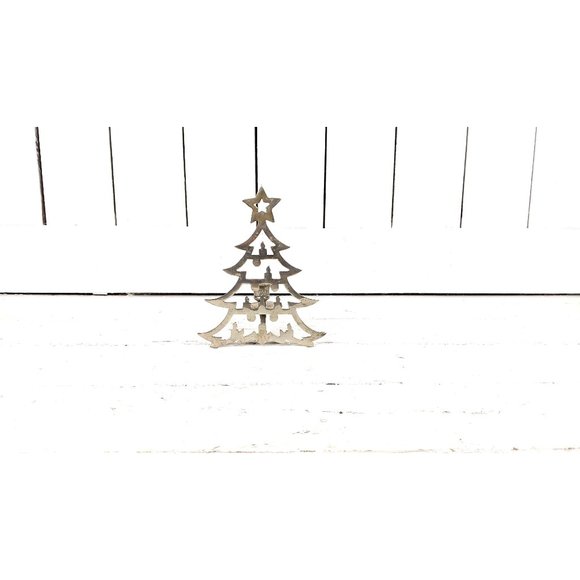 Silver metal Christmas tree taper candle holder - Picture 2 of 6
